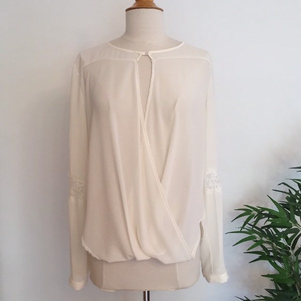 VINTAGE Bluse edel Gr. L Blogger Insta style Plissee raffinierter Schnitt blouse beige Romantik