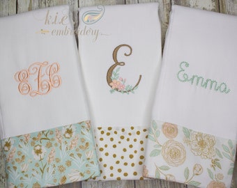 Monogrammed Burp Cloth Set / Newborn Baby Monogram  / Baby Girl / Embroidered Burp Cloth / Baby Gift / Personalized Baby / Baby Coming Home