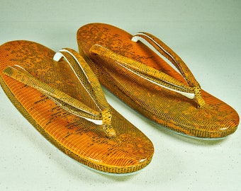 Japanese Vintage Zori/Geta Sandals - Traditional Japanese Shoes - Asian Decor