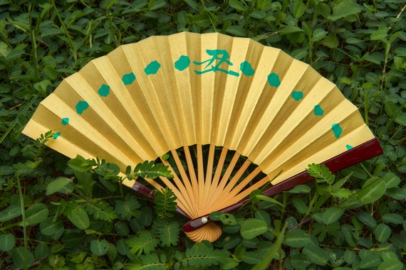 Small folding hand fans discount