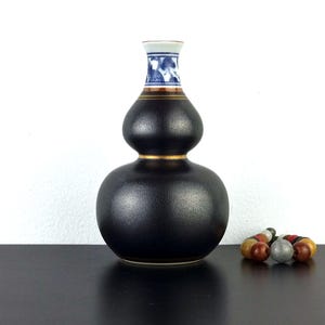 Japanese Vintage Tokkuri Sake Bottle - Art Ceramic Decorative Vase - Vintage Sake Jug - Small Ceramic Sake Bottle - Japanese Décor - 13cm/5&quot;