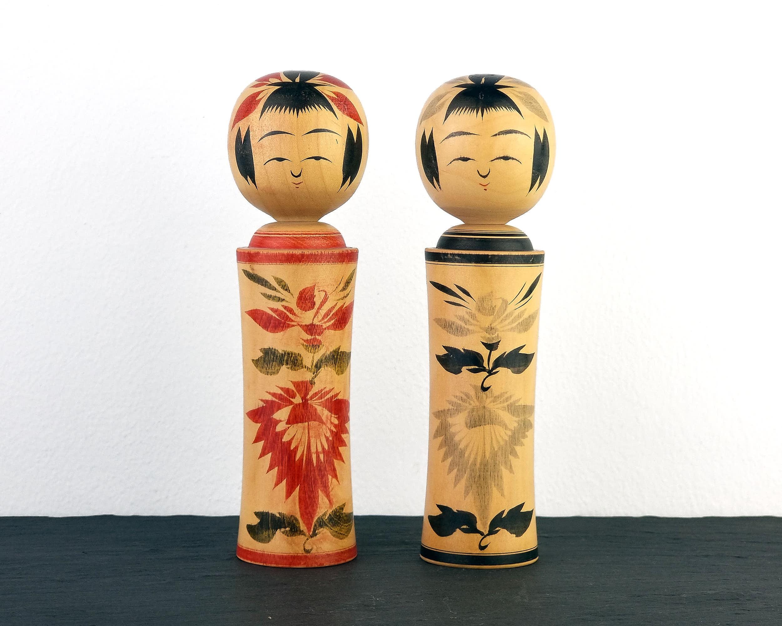 Poupée Naruko Kokeshi vintage peinte à la main, signée