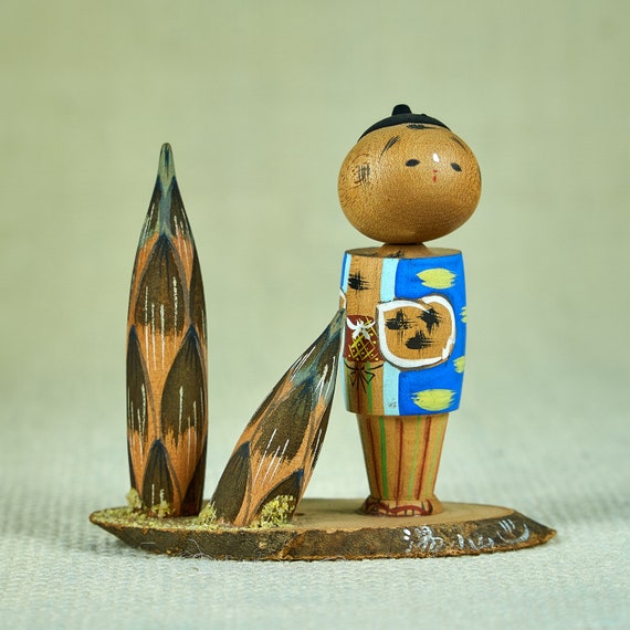 mini kokeshi dolls