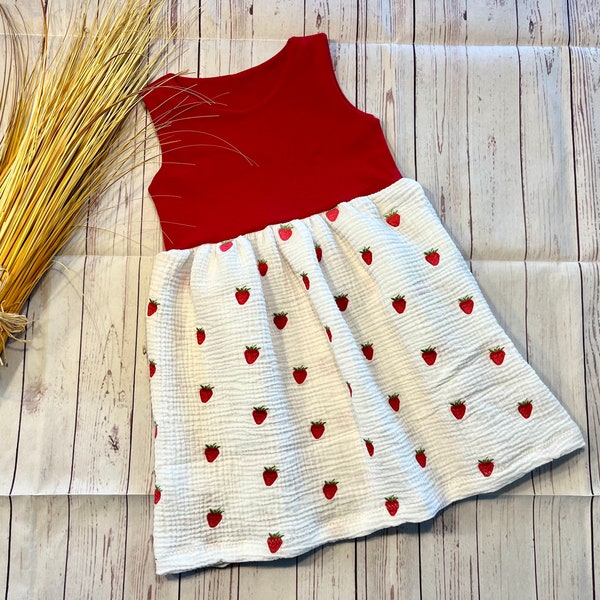 Sommerkleid Mädchen Gr. 56-158 Musselin „Erdbeere“ mit kirschrot, Mädchenkleid Hochzeit Taufe