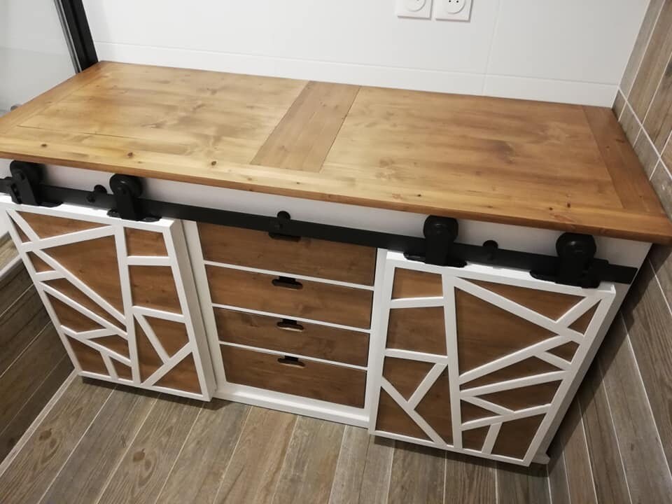 Meuble Salle de Bain Artisanal Tendance Scandinave et Très Féminin Bois Massif Français L 150 cm