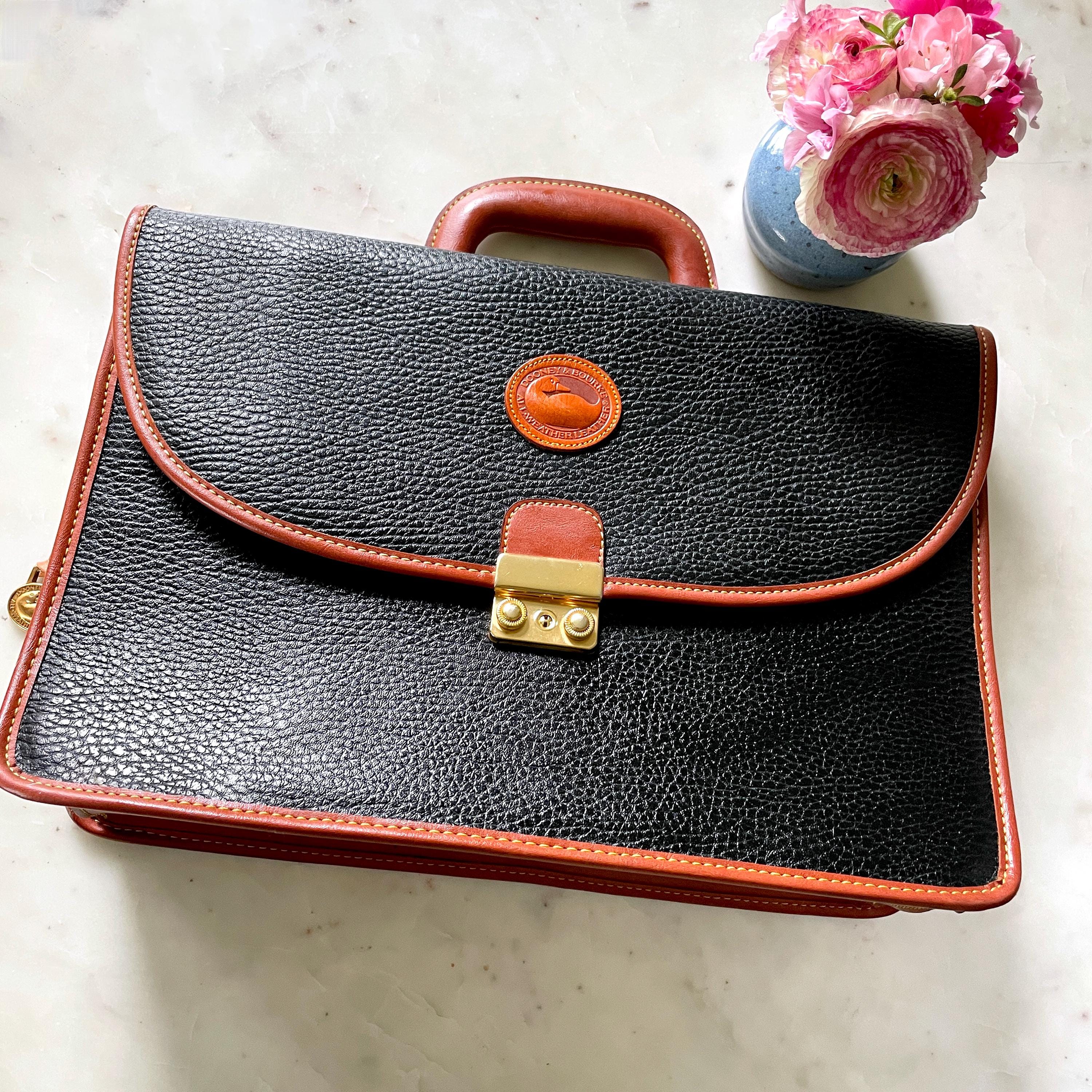 USA製 Dooney & Bourke オールウェザー レザー ブリーフケース Dooney & Bourke Legal Brief Briefcase Bag All Weather Leather USA