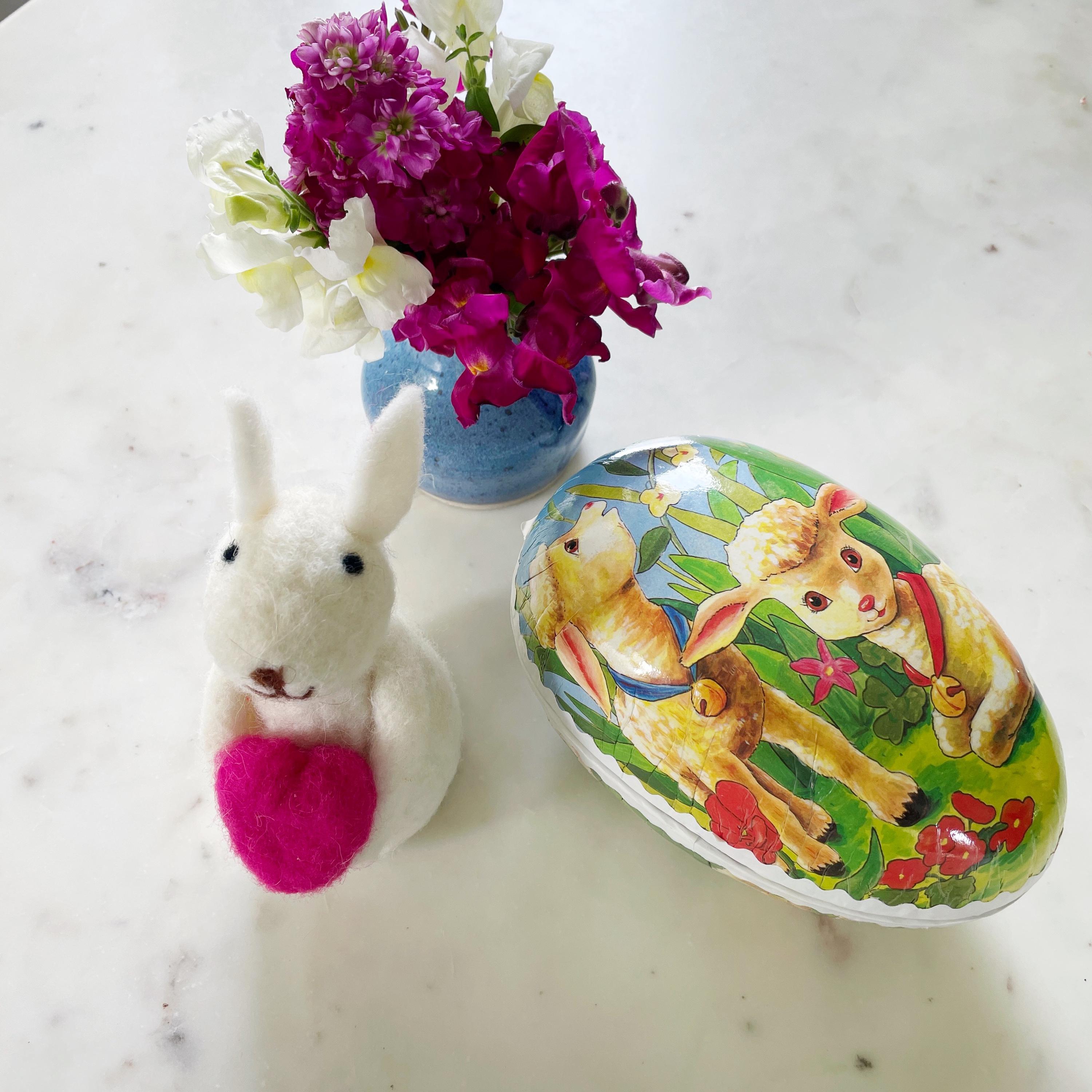 メッツラー＆オルトロフ ドイツ 陶器 イースターエッグ 花瓶 女の子と