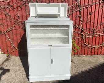 Vintage Arztschrank beidseitig nutzbar