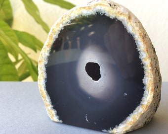 Achat Geode mit Standfläche