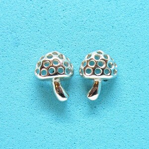 Tiny 925 Sterling Silver Mushroom Stud Earrings