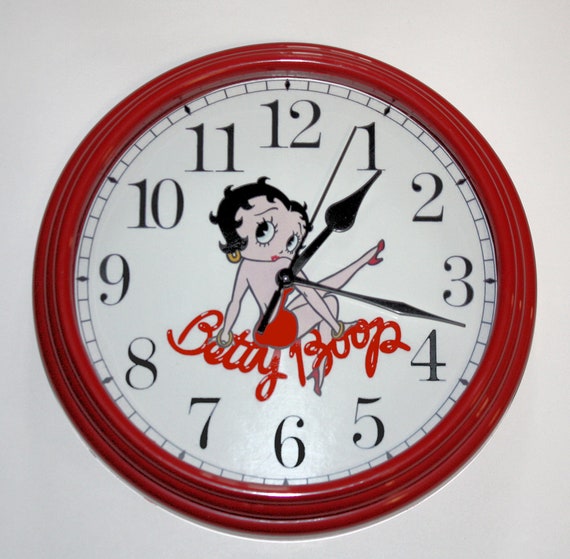Walt Disney Betty Boop Wall Clock Makes Great Gifts