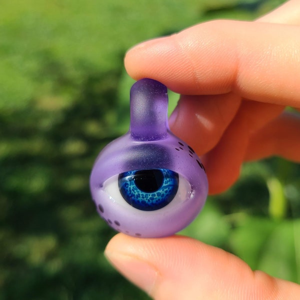 Colgante de ojos de cristal arenado púrpura Lollypop