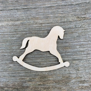 Cheval à bascule en bois, de différentes tailles, pour l’artisanat, la décoration, le bois naturel
