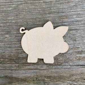 Wooden  pig, farm animals, various sizes, for crafts , decoration, natural wood