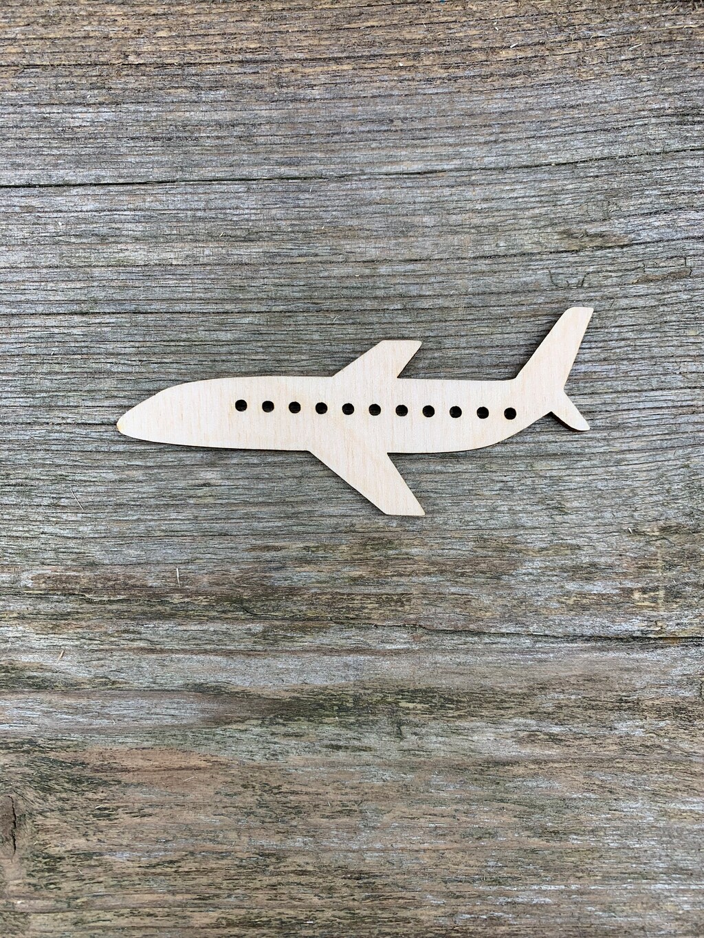 AWIZOM 48 Sagome Legno Aereo Grezzo Con Spago 10 M - Forma Aeroplano 10x9,9 Cm Per Fai Da Te, Etichette Regalo, Decorazioni Matrimonio E Baby Shower