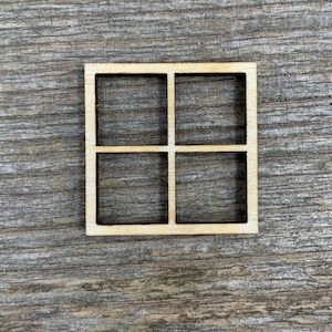 Quadratischer Mini-Fensterrahmen aus Birkensperrholz: Elfen-Tür-Dekor (verschiedene Größen)
