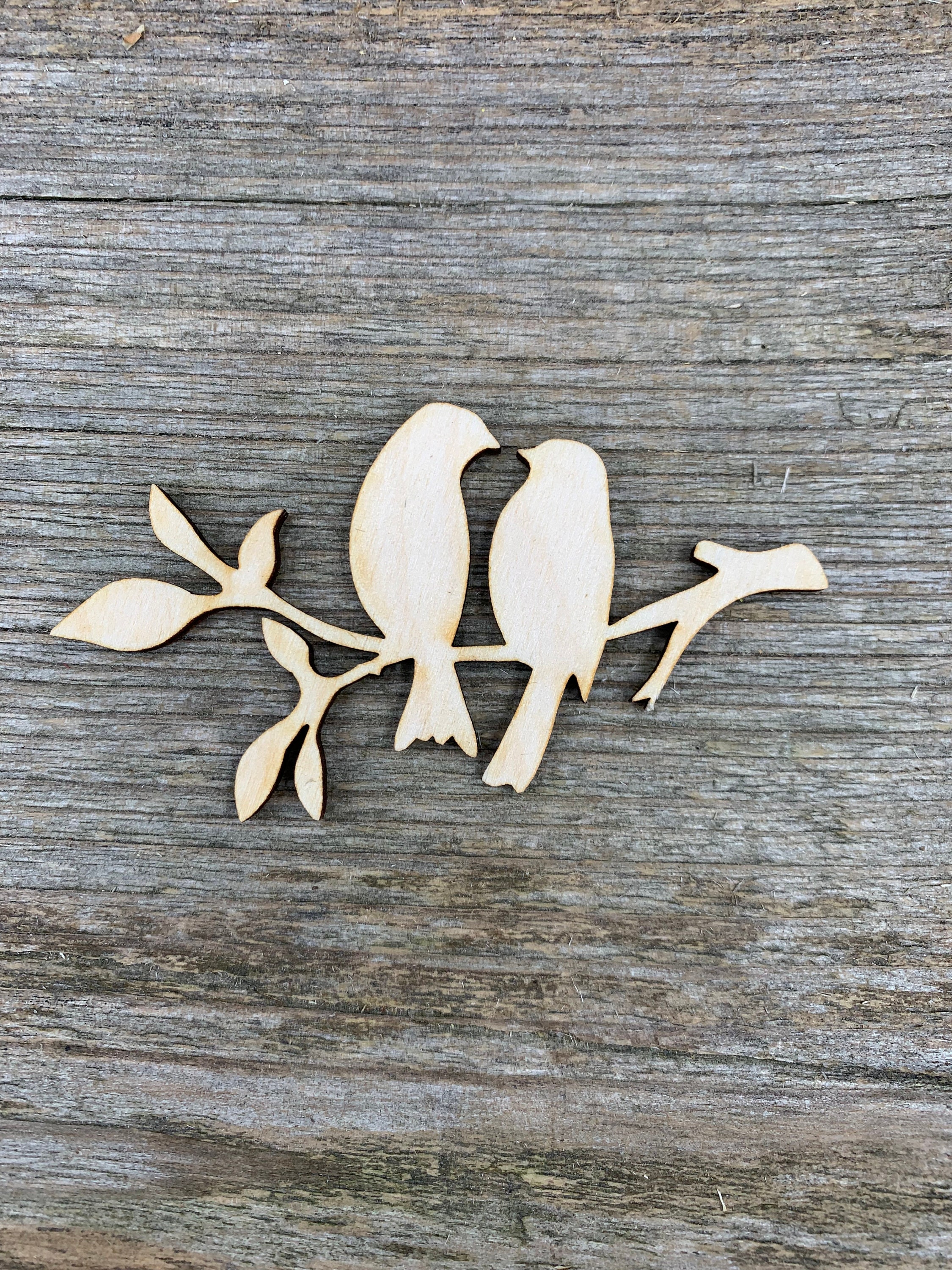 10x Wooden Simple Dove Flying Plain Craft Shapes 3mm Plywood Peace an Love  Bird 