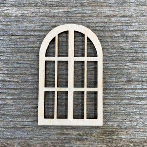 Ventana arqueada de madera contrachapada de abedul: decoración para casas de muñecas y jardines de hadas.