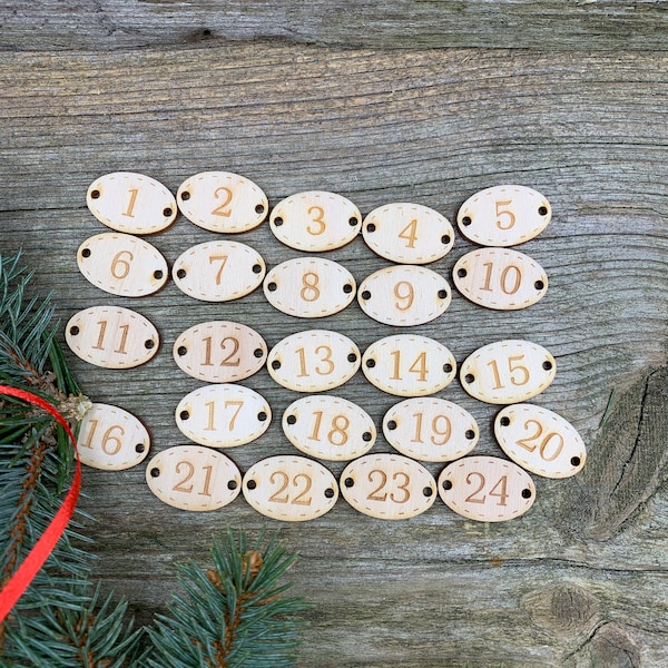 Countdown to Christmas, Buttons Advent calendar Wooden number tags, natural wood, reusable buttons, oval buttons, Christmas tags, set of 25