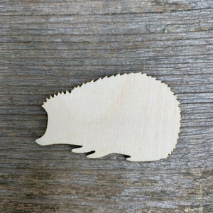 Forma di riccio in legno, varie dimensioni, per artigianato, animali selvatici, decorazione, legno naturale