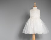 Madison-White Flower Girl Dresses-Rustic Flower Girl Dresses-Vintage girl dress-Country Dress-White Tulle dress-Birthday Dresses-Baptism