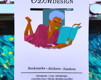 Relajada y leyendo - Mujer negra leyendo - Marcador magnético - Lectura, Mujer negra
