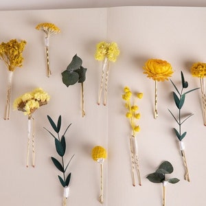 Yellow and Green Dried Flowers & Eucalyptus 15 Piece Hair Pins Set, Boho Hair Pins, Wedding Hair Pins, Flower Pin Set