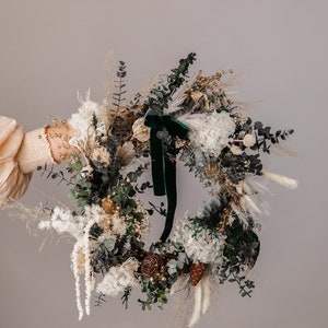 Modern christmas wreath no.5 / velvet ribbon soft winter door wreath christmas decoration / christmas wreath / xmas door wreath