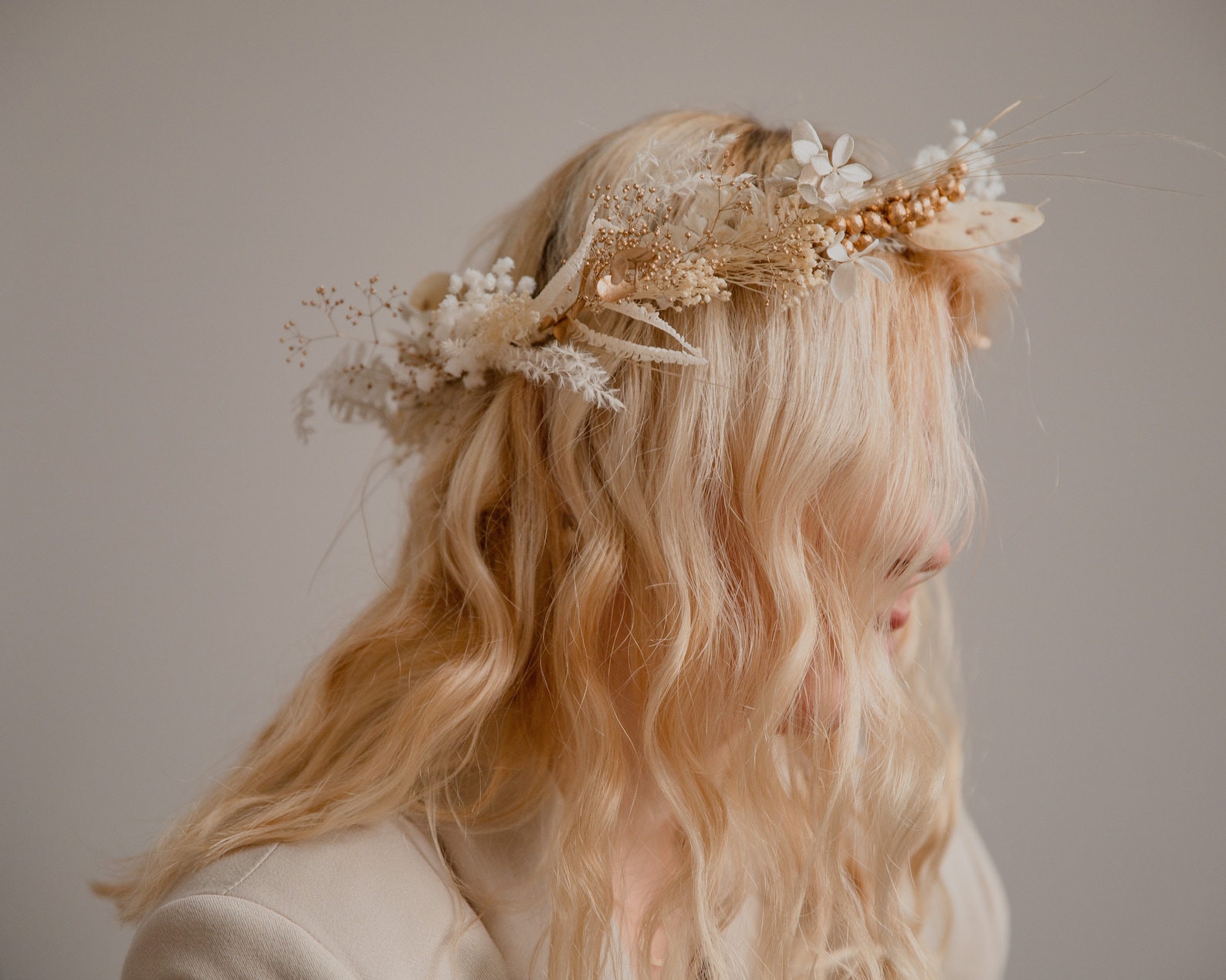 Wedding Hair Accessories Ideas for Boho Chic Brides, Golden Berries and Preserved Lunaria Pampas Grass Bridal Crown