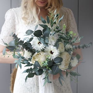 Boho greenery bouquet, dried eucalyptus bouquet, bridal bouquet, wedding bouquet, woodland bouquet