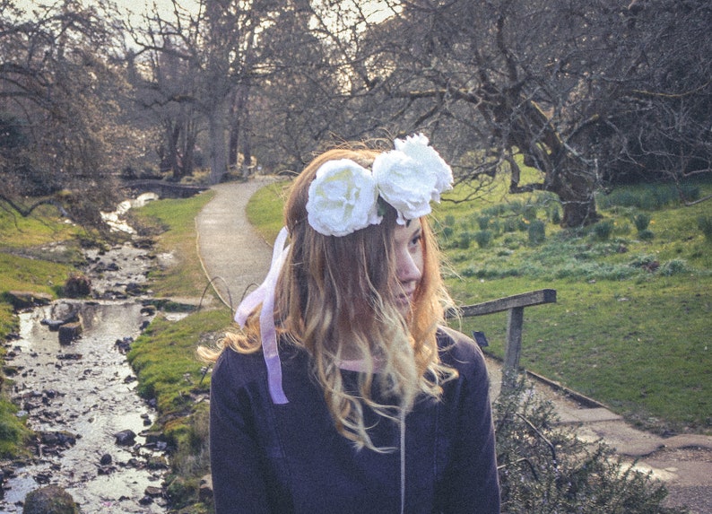 Bridal Rose Crown Big Rose Crown Rose Crown for Bridesmaid Silk Rose White Flower Crown Ivory Rose Flower Crown flower girl crown