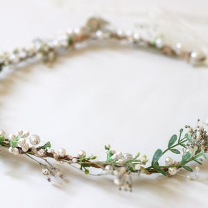 Minimalist Bridal Ivy Crown with Wild Forest Herbs & Pearls, Bridal Hair Comb, Boho Weddings, Rustic Weddings, Romantic hair Comb image 6