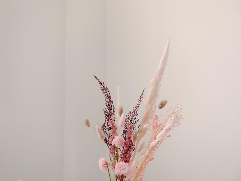 Blush pampas grass decoration arrangment / real dried flowers home decor / floral vase arrangment minimal decor image 4