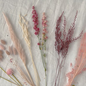 Blush pampas grass decoration arrangment / real dried flowers home decor / floral vase arrangment minimal decor image 8