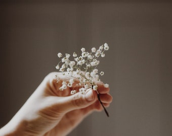 Gypsophila hair pin, white baby's breath bridal hair pin, real dried flowers, woodland weddings, rustic hair pin,