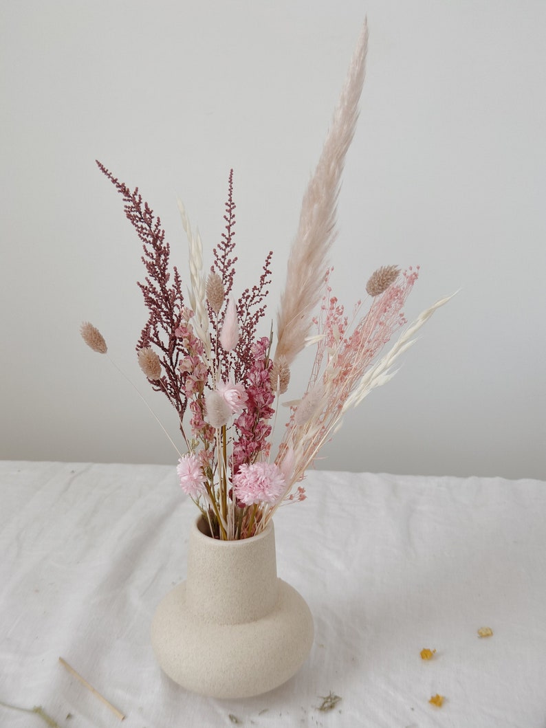 Blush pampas grass decoration arrangment / real dried flowers home decor / floral vase arrangment minimal decor image 2