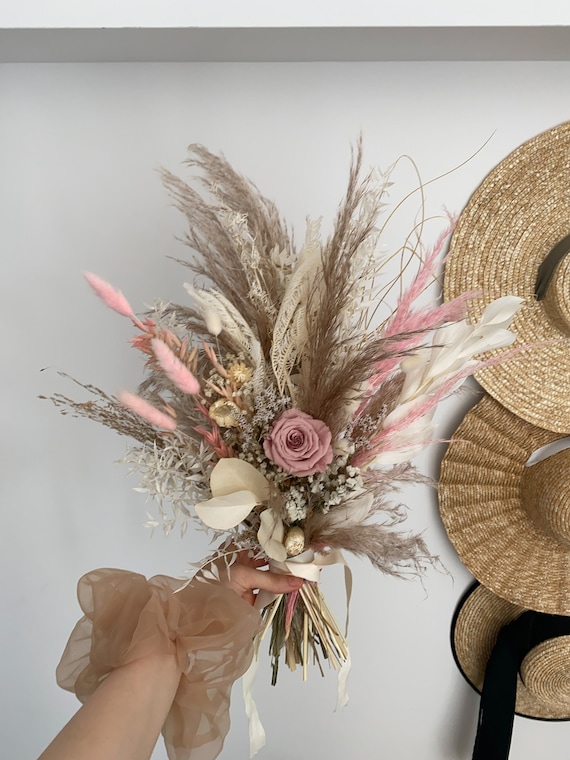 Pink Dried Flowers & Pampas Grasses
