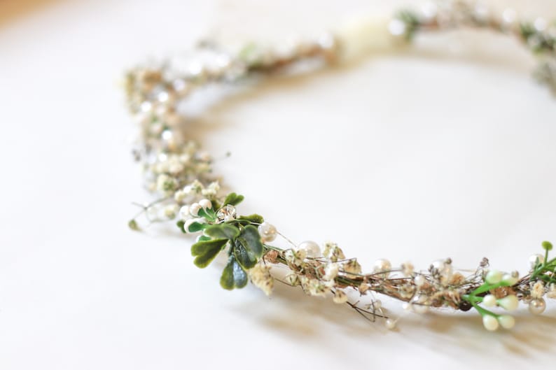 Minimalist Bridal Ivy Crown with Wild Forest Herbs & Pearls, Bridal Hair Comb, Boho Weddings, Rustic Weddings, Romantic hair Comb image 3