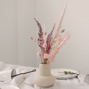 Blush pampas grass decoration arrangment / real dried flowers home decor / floral vase arrangment minimal decor image 1