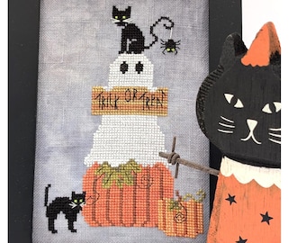 The Mindful Needle - MN-060 Trick Or Treat - Original design by Dawn Friske