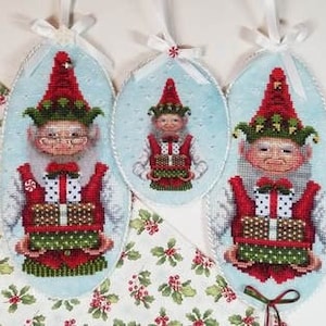 Blackberry Lane Designs ~ Jolly Jingle - Original design by Marie Driskill