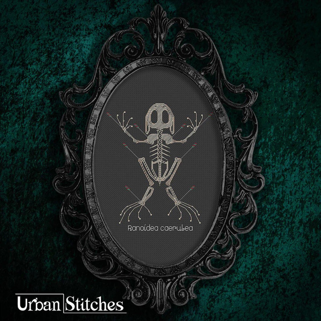 2024 Needlework Marketplace Urban Stitcher Faux Taxidermy Whites Tree