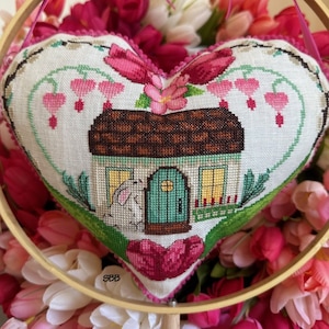 Luhu Stitches - Tulip Cottage - Original design by Cyndy Young