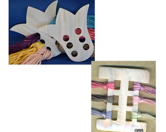 Kelmscott Designs ~ Mother Of Pearl Thread Keep
