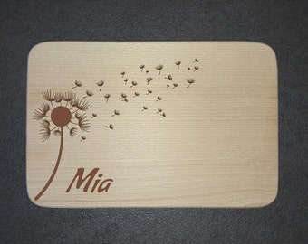 Beech breakfast board dandelion with desired name - personalized gift idea with engraving