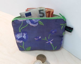 Lila Portemonnaie aus bestickter Seide für Münzen, Scheine und Ausweise mit Innenfach - Geldbörse Geldbeutel Geldtasche Brieftasche
