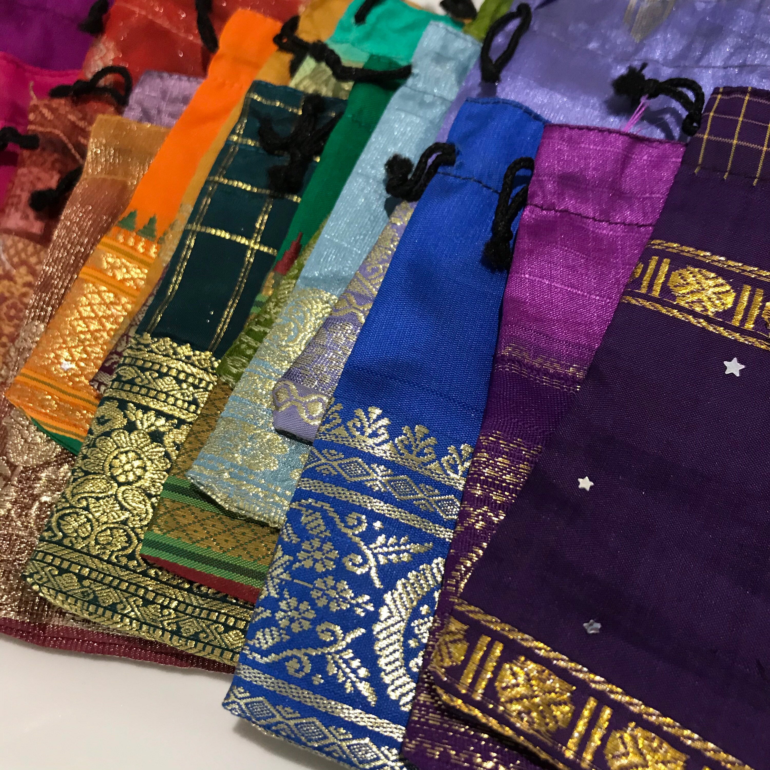 20 X Large 5 Inch Sari Fabric Gift Bags Upcycled Sari Bags Etsy UK