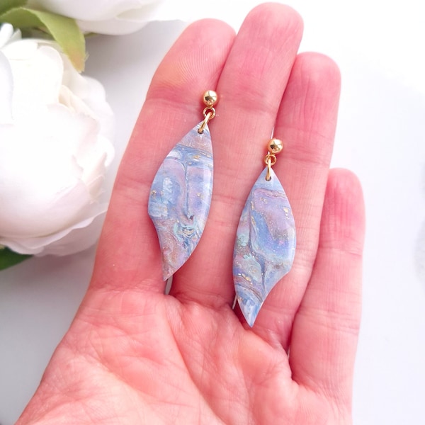 Blaue und lila Marmor Ohrringe | Handgefertigte Polymer Clay Ohrringe | Statement-Ohrringe