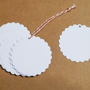 30 gift tags / tags round with wavy edge Kraft paper white 5cm diameter blank image 2