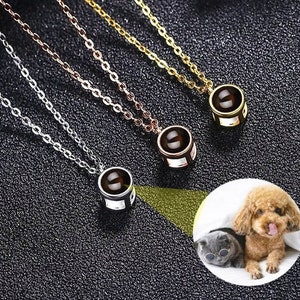 Personalized light projective photo necklace store